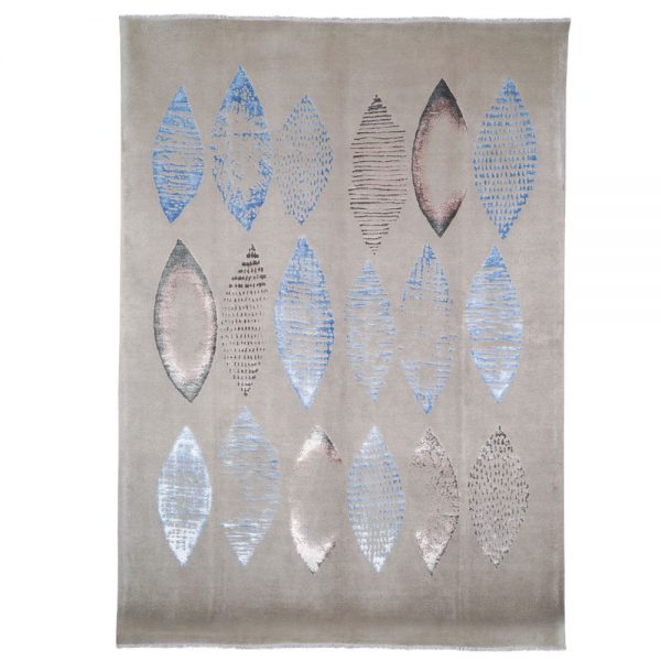 Design Parvaneh Blau Die Seidenkokons
